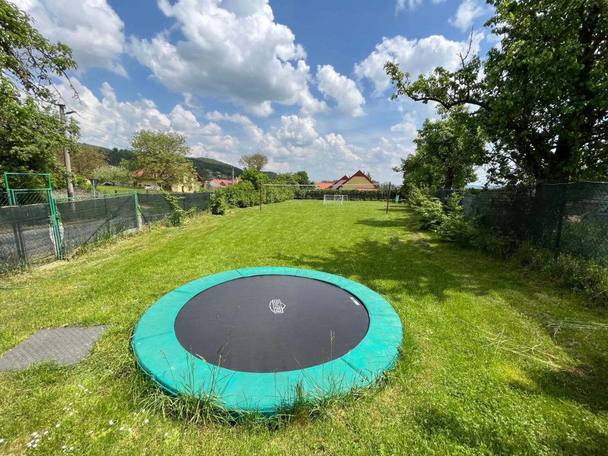 Chalupa Měňany - Karlštejn Beroun  Exteriér fotografie